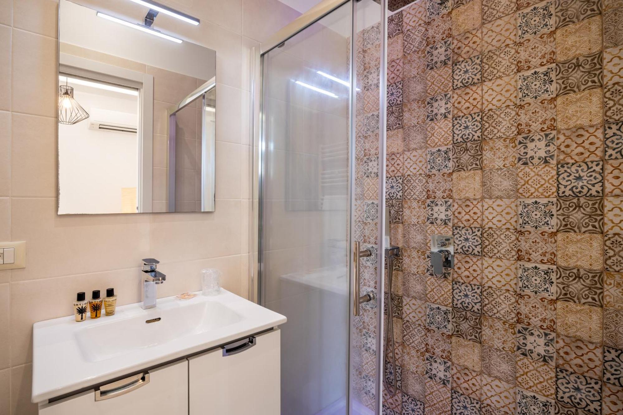 Sister'S Suites Rooms باليرمو المظهر الخارجي الصورة